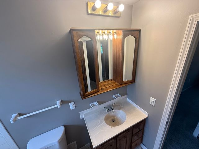 27912 Van Howe Street, Roseville City, MI 48066