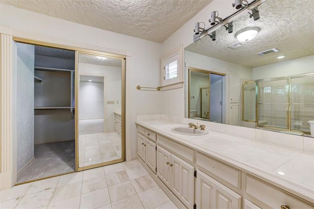 2600 Smoking Oak Road, Norman, OK 73072