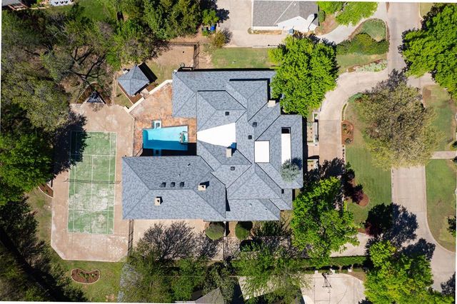 2600 Smoking Oak Road, Norman, OK 73072