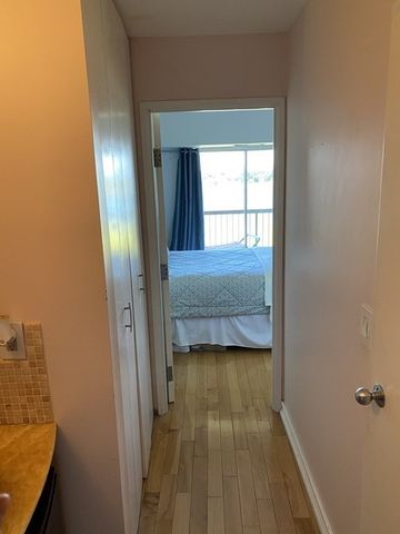 133 Commander Shea Blvd 711, Quincy, MA 02171