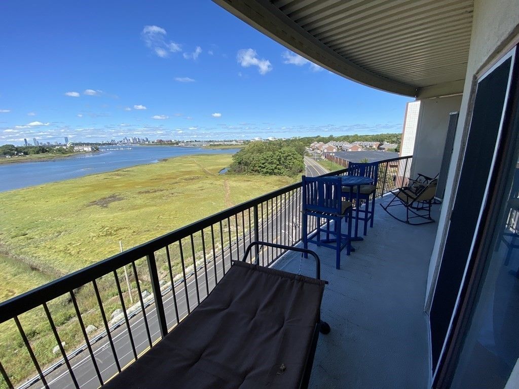 133 Commander Shea Blvd 711, Quincy, MA 02171