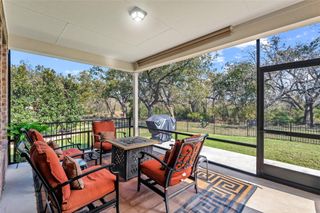 316 Hanging Star LN, Georgetown, TX 78633