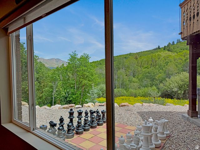 2548 N NORDIC VALLEY DRIVE DR, Eden, UT 84310