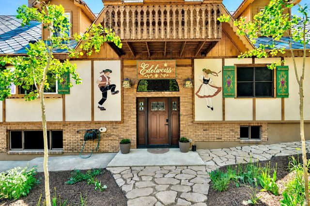 2548 N NORDIC VALLEY DRIVE DR, Eden, UT 84310