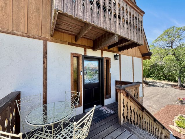 2548 N NORDIC VALLEY DRIVE DR, Eden, UT 84310
