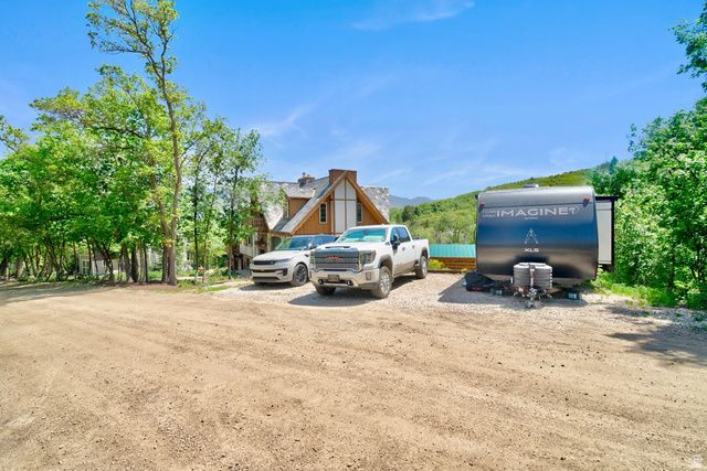 2548 N NORDIC VALLEY DRIVE DR, Eden, UT 84310