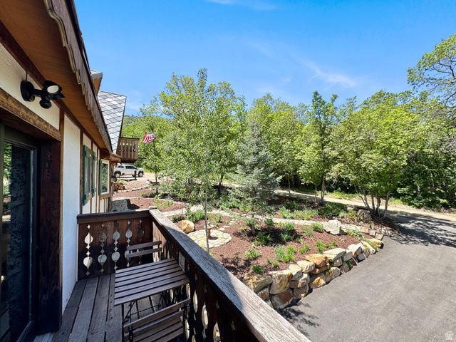 2548 N NORDIC VALLEY DRIVE DR, Eden, UT 84310