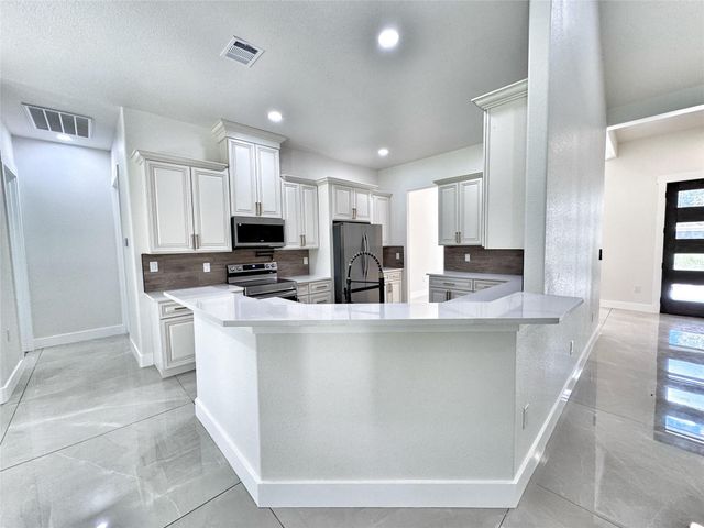 3039 Road 66124, Dayton, TX 77535