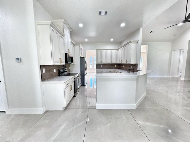 3039 Road 66124, Dayton, TX 77535