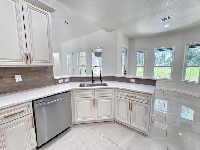 3039 Road 66124, Dayton, TX 77535