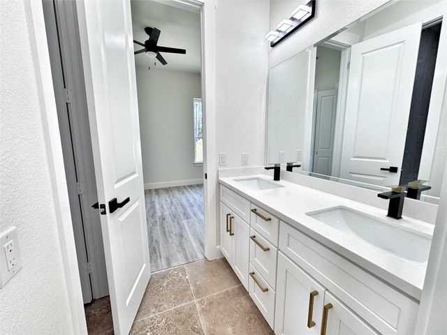 3039 Road 66124, Dayton, TX 77535