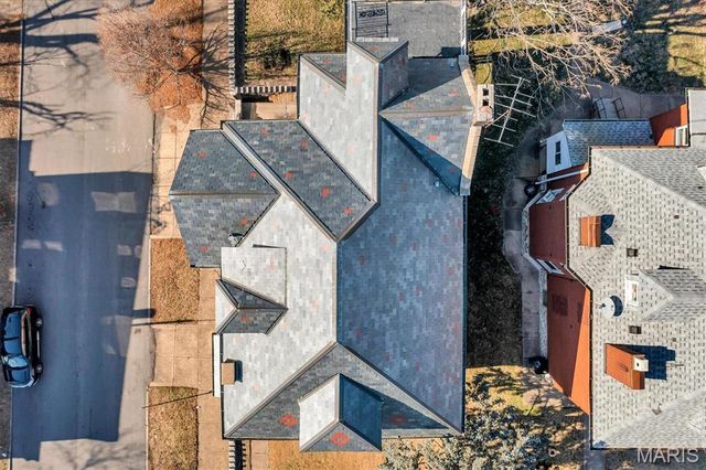 3831 S Grand Boulevard, St Louis, MO 63118