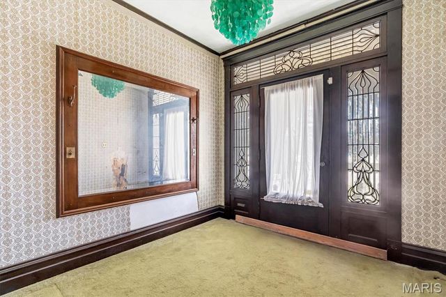 3831 S Grand Boulevard, St Louis, MO 63118