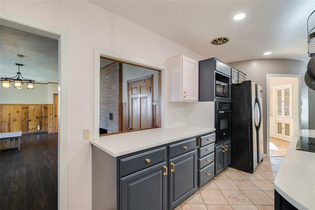 1901 NW 33rd Street, Oklahoma City, OK 73118