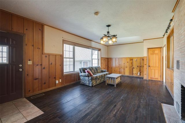 1901 NW 33rd Street, Oklahoma City, OK 73118