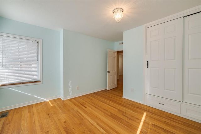 1901 NW 33rd Street, Oklahoma City, OK 73118