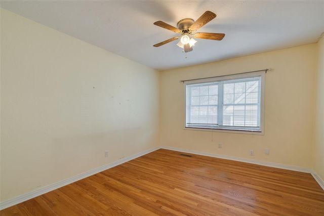 1901 NW 33rd Street, Oklahoma City, OK 73118