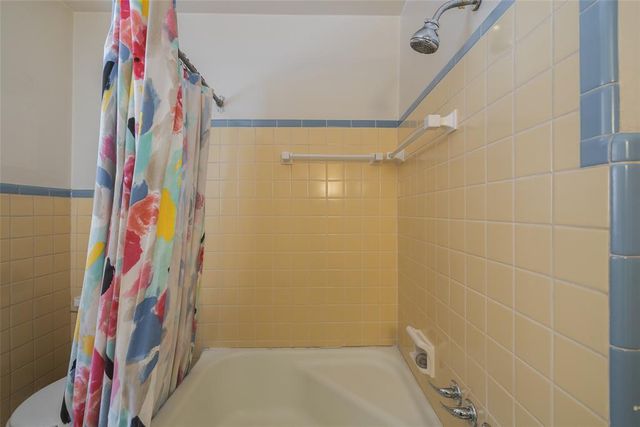 1901 NW 33rd Street, Oklahoma City, OK 73118