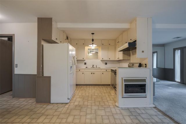 1901 NW 33rd Street, Oklahoma City, OK 73118