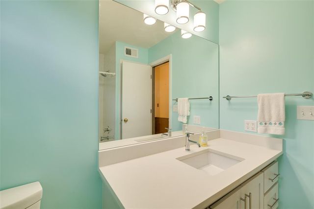 1901 NW 33rd Street, Oklahoma City, OK 73118