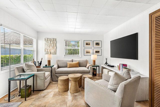 3511 Washington Road, West Palm Beach, FL 33405