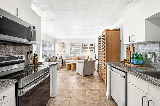 3511 Washington Road, West Palm Beach, FL 33405