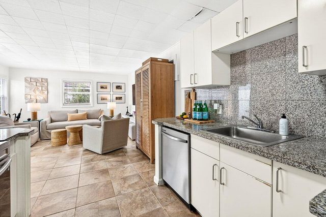 3511 Washington Road, West Palm Beach, FL 33405