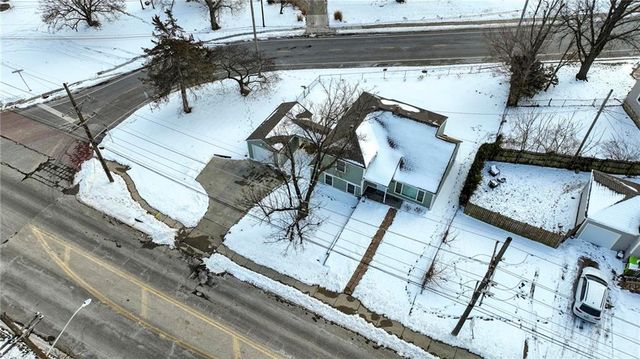 3901 W 47th Street, Roeland Park, KS 66205