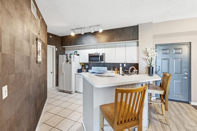 11750 Saint Andrews Place 203, Wellington, FL 33414