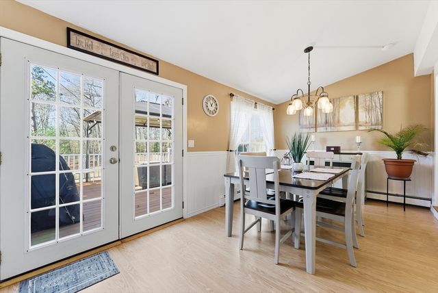 846 East Mountain Road, Westfield, MA 01085