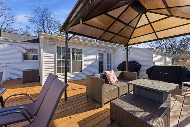 846 East Mountain Road, Westfield, MA 01085