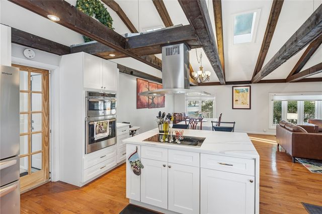 10 Blue Mist Drive, Lincoln, RI 02838