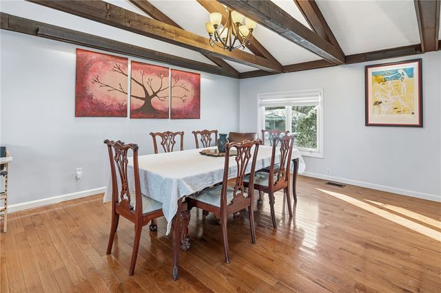 10 Blue Mist Drive, Lincoln, RI 02838