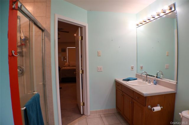 5 Juniper Way, Wappingers Falls, NY 12590