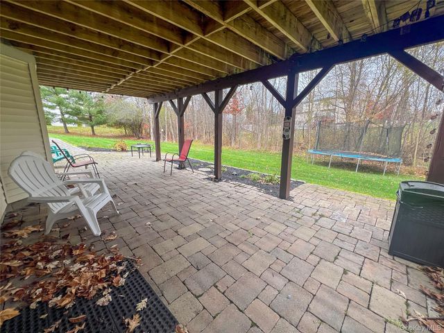 5 Juniper Way, Wappingers Falls, NY 12590