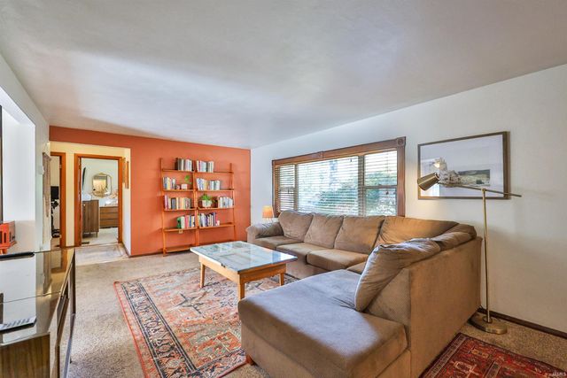 5419 Maurane Drive, Fort Wayne, IN 46804