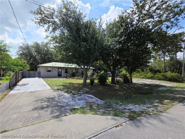 357 Pershing Avenue, Lake Placid, FL 33852