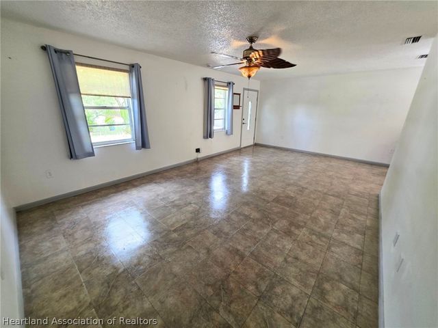 357 Pershing Avenue, Lake Placid, FL 33852
