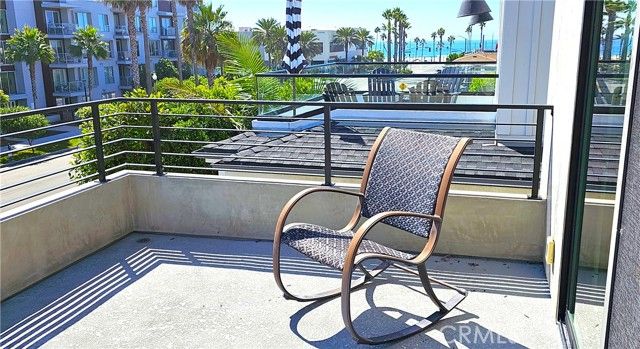 237 1st Street, Huntington Beach, CA 92648