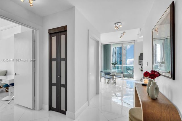 900 Biscayne Boulevard 4412, Miami, FL 33132