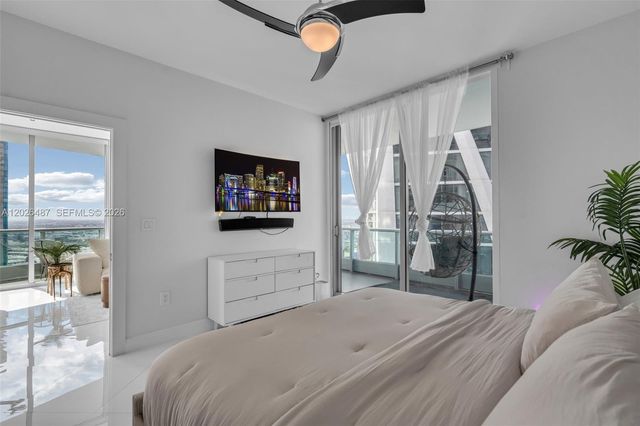 900 Biscayne Boulevard 4412, Miami, FL 33132
