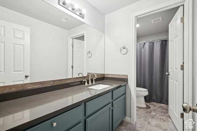 9297 S AVIGNON PL, West Jordan, UT 84088