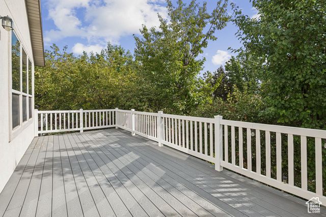 9297 S AVIGNON PL, West Jordan, UT 84088