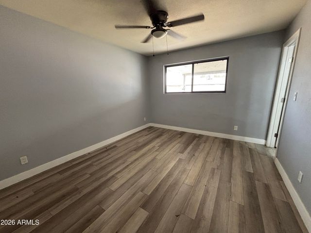 15039 N 24th Place, Phoenix, AZ 85032