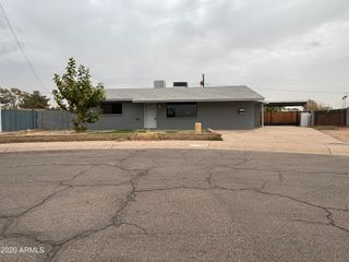 15039 N 24th Place, Phoenix, AZ 85032