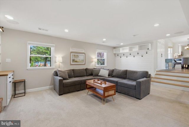 7300 RESERVATION DR, Springfield, VA 22153