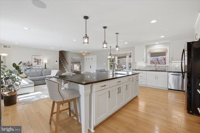 7300 RESERVATION DR, Springfield, VA 22153