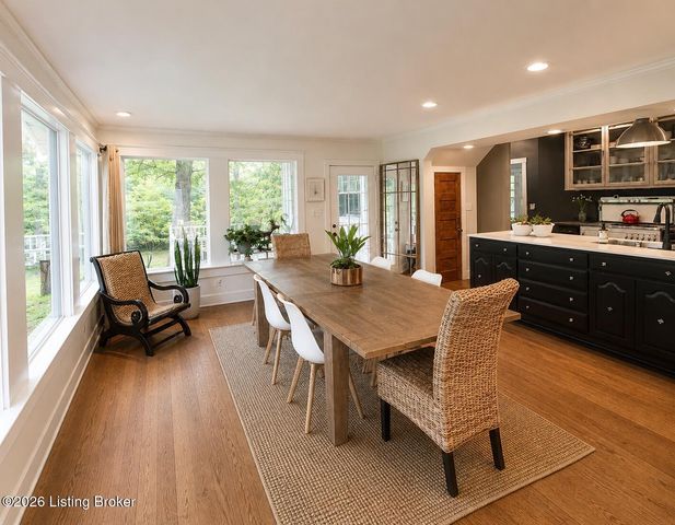 3900 Altawood Ct, Louisville, KY 40245