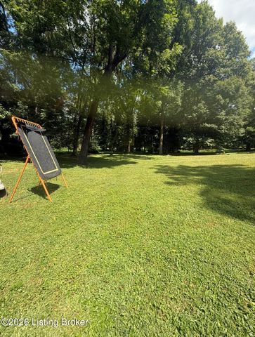3900 Altawood Ct, Louisville, KY 40245