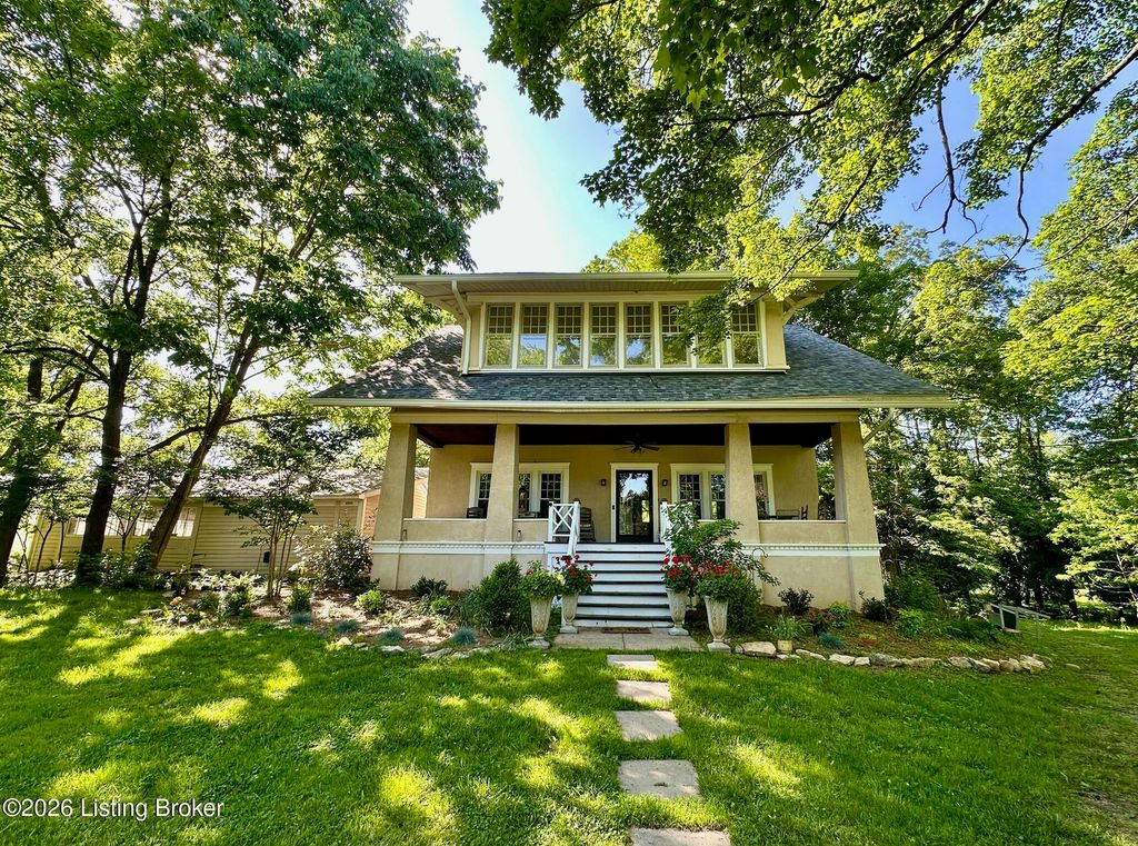 3900 Altawood Ct, Louisville, KY 40245